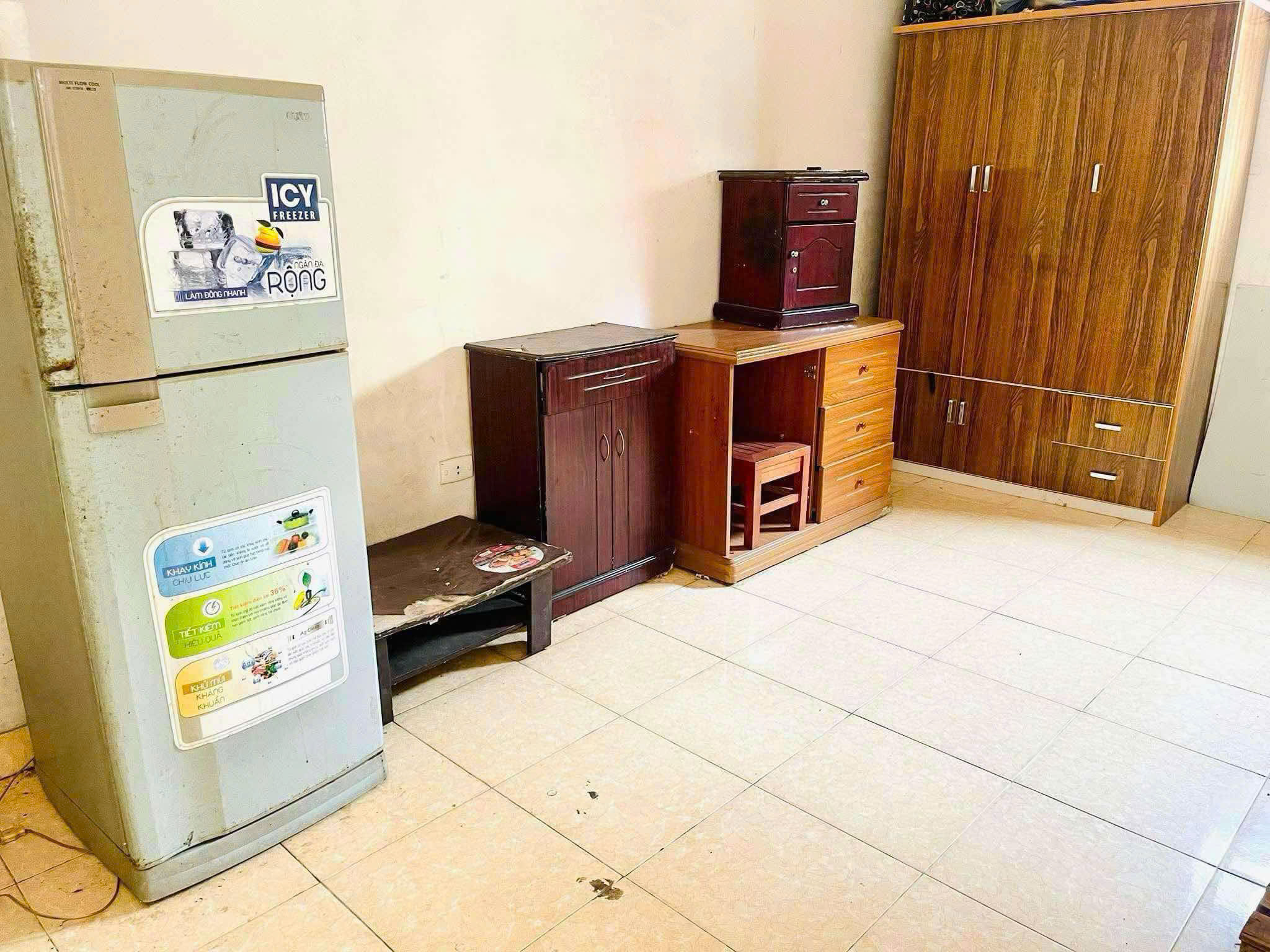 Cho thuê nhà riêng nguyên căn ngõ ô tô Văn Hương, 4 tầng x 40m2, 3 ngủ, 3 vệ sinh 10 Triệu - Ảnh 2
